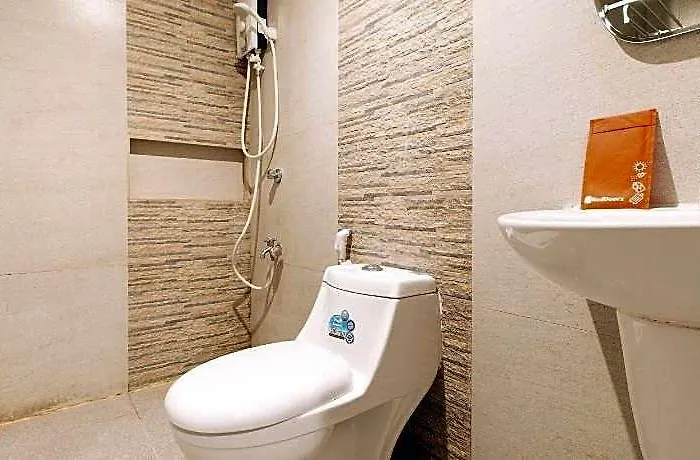 Hotel Reddoorz At Shandong 2*